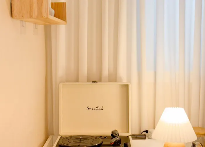 아파트 Sinchon Stn 4min, 3 Qeen Beds, Hongdae