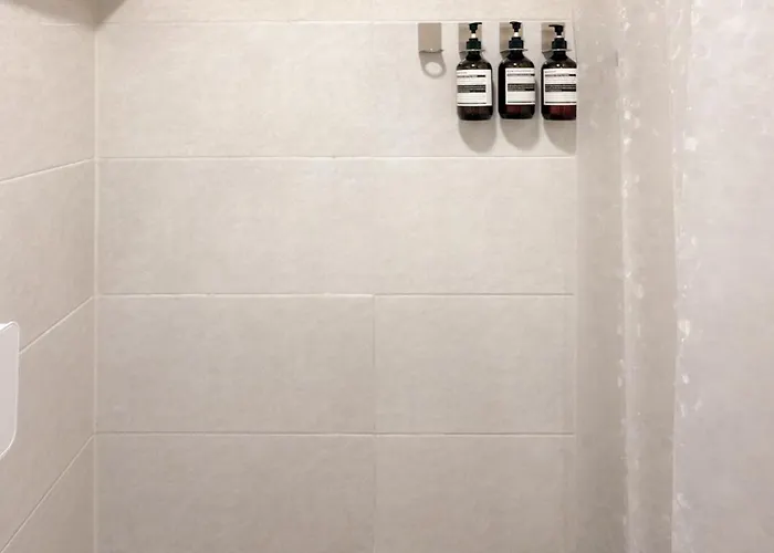 Sinchon Stn 4min, 3 Qeen Beds, Hongdae 아파트 *